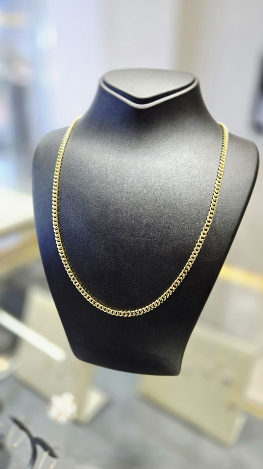 Miami Cuban Chain (Semi Solid)