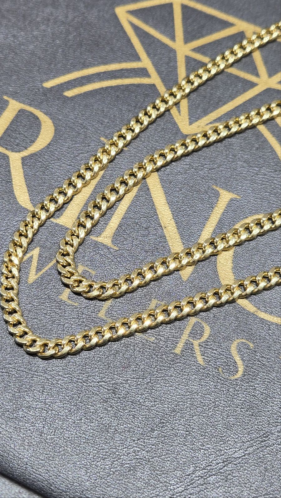 Miami Cuban Chain (Semi Solid)