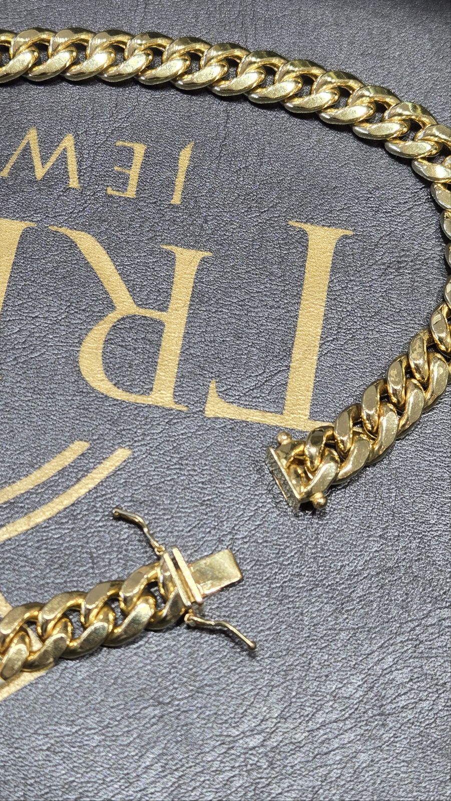 Miami Cuban Chain (Semi Solid)
