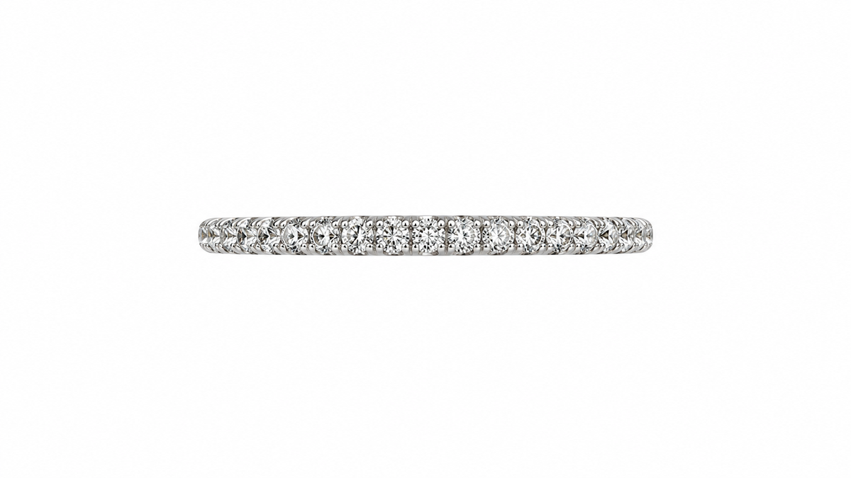 Round or Pear Diamond Halo Bridal Ring Set