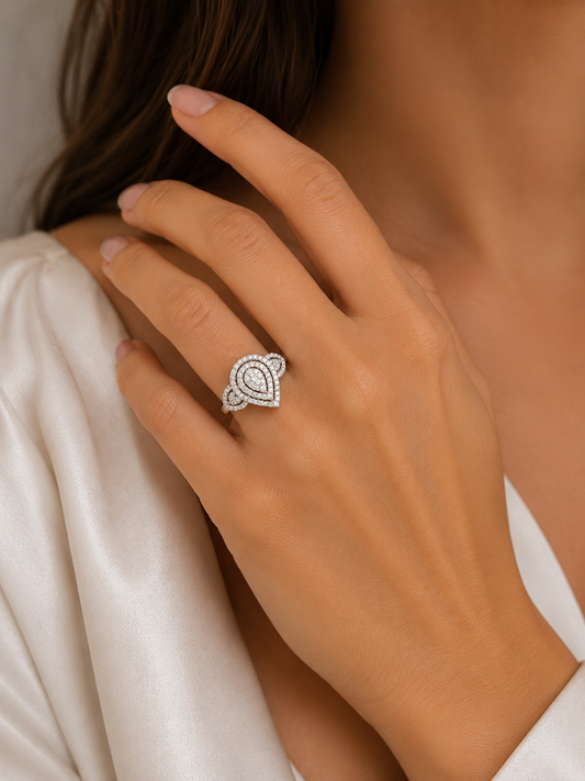 14k White Gold Pear Shaped Natural Diamond