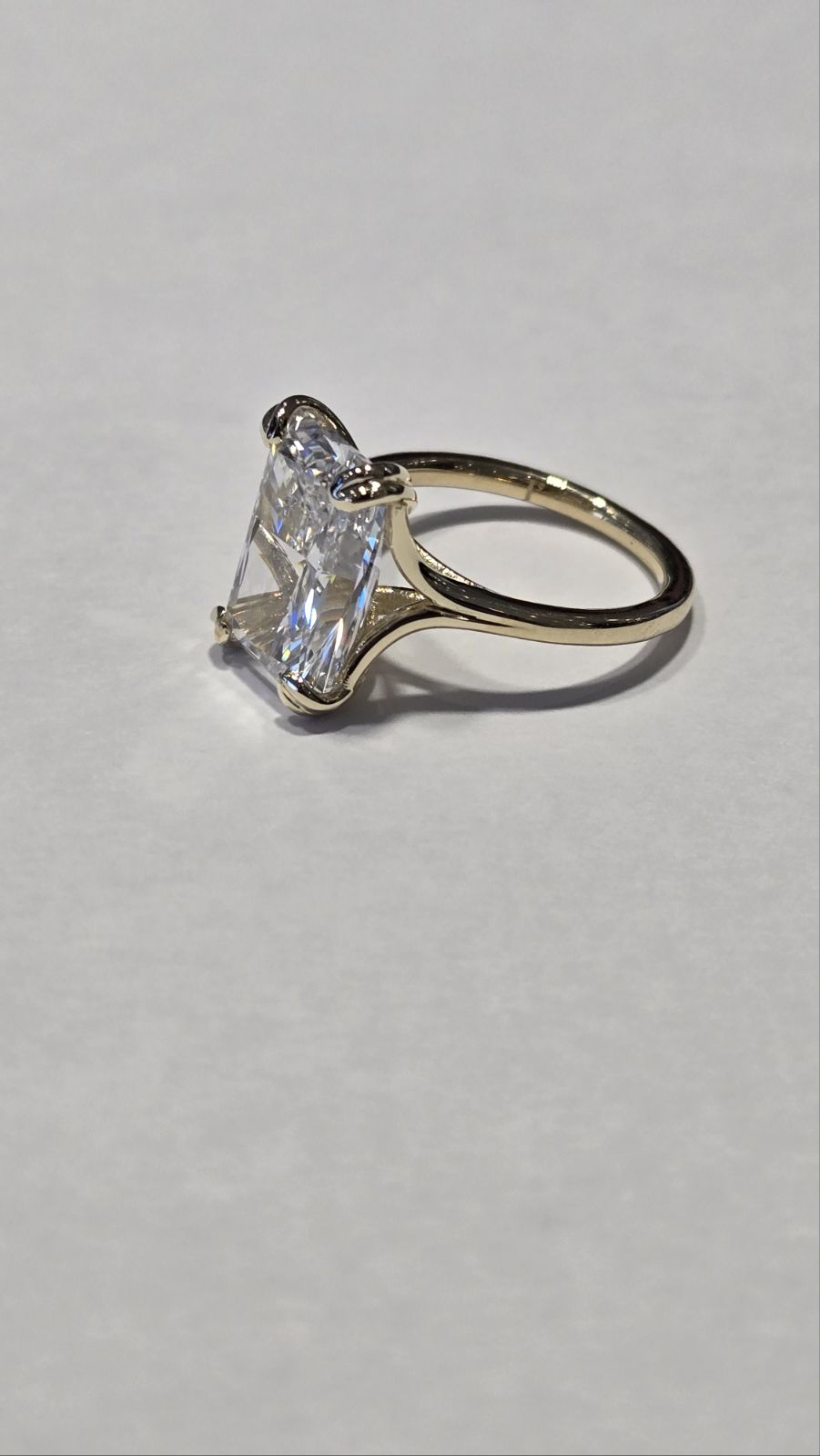 Radiant Split Basket Design