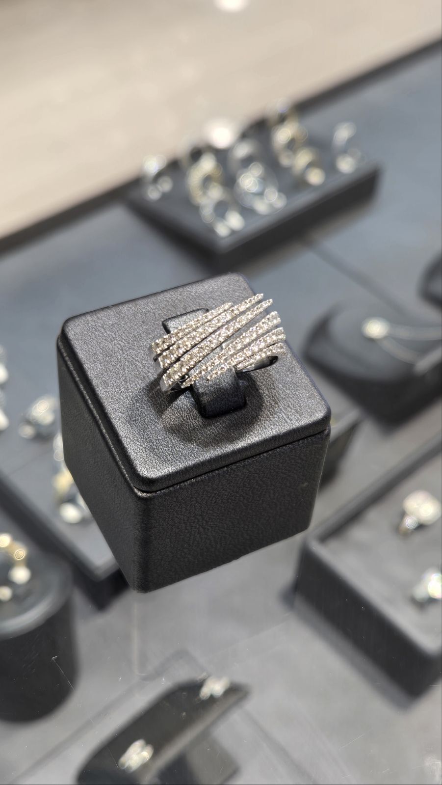 Ladies 1.1ct Fancy Diamond Ring