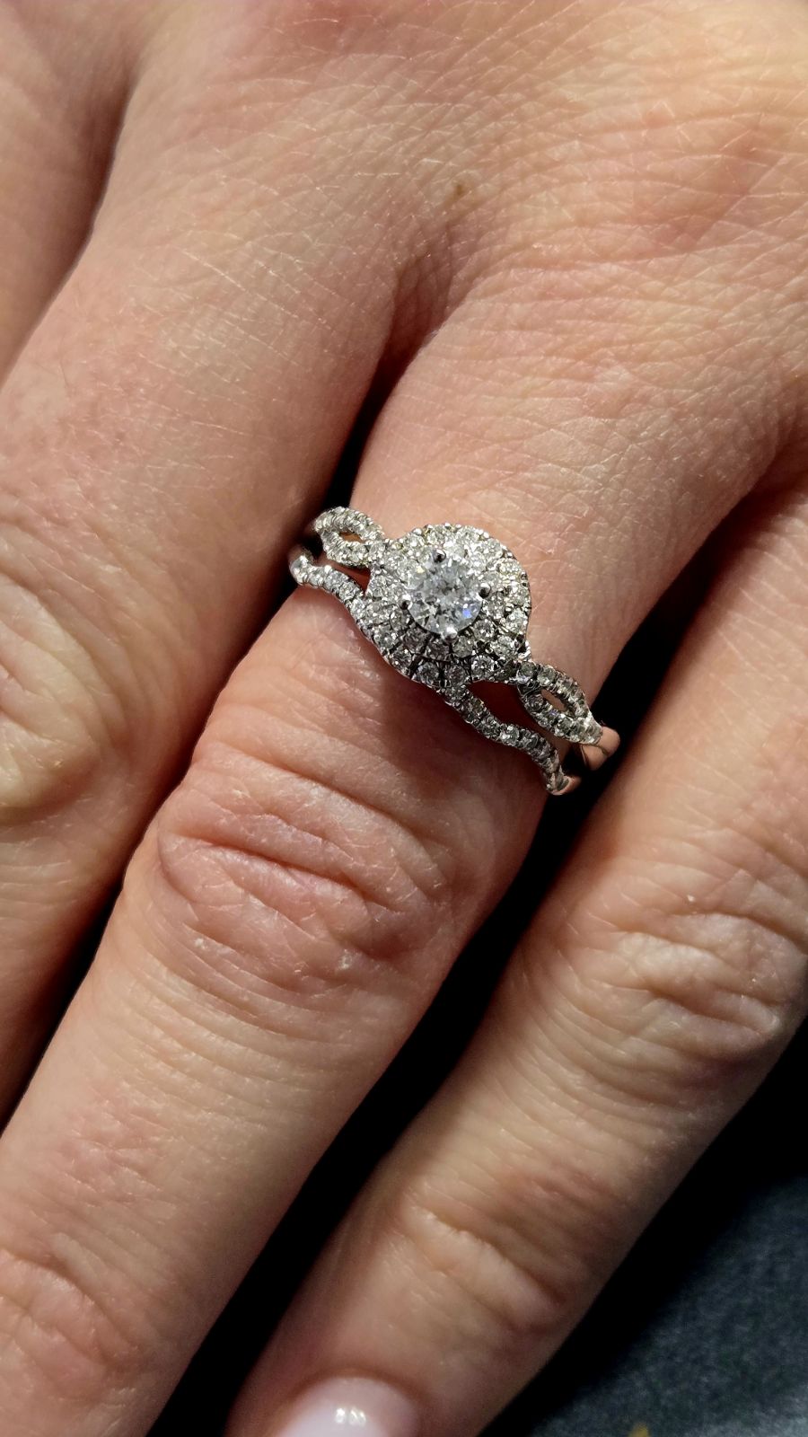 Natural Diamond Bridal Set Round Halo.