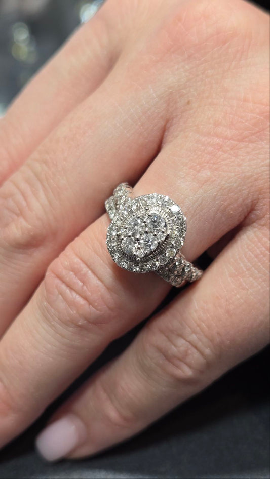 Round Cluster Oval Shape Halo Braid Design Bridal Set