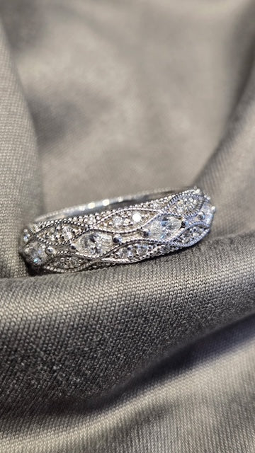Eternity Designer Marque Vintage Wedding Band