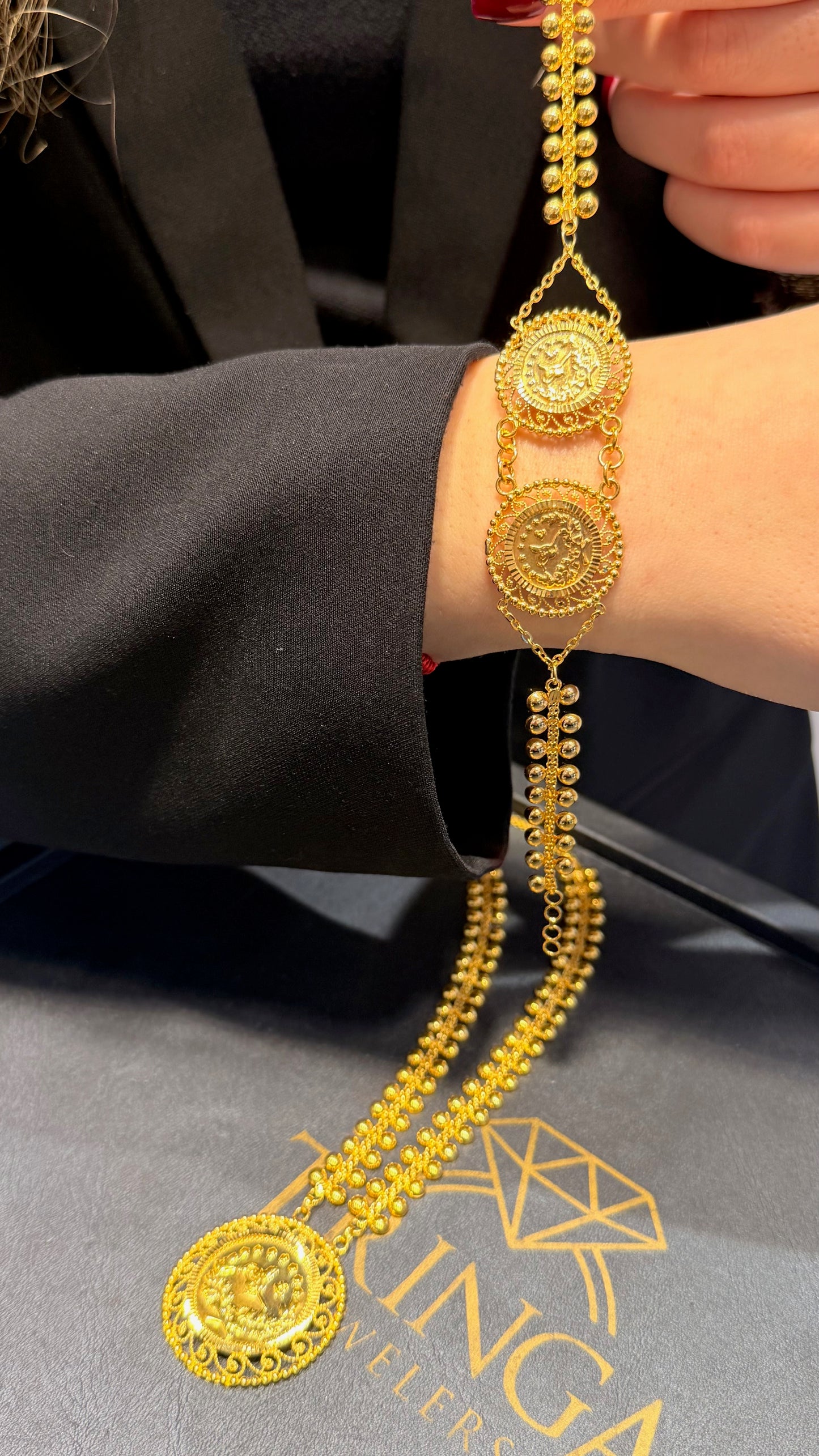 21k Gold Lira Necklace & Bracelet Set