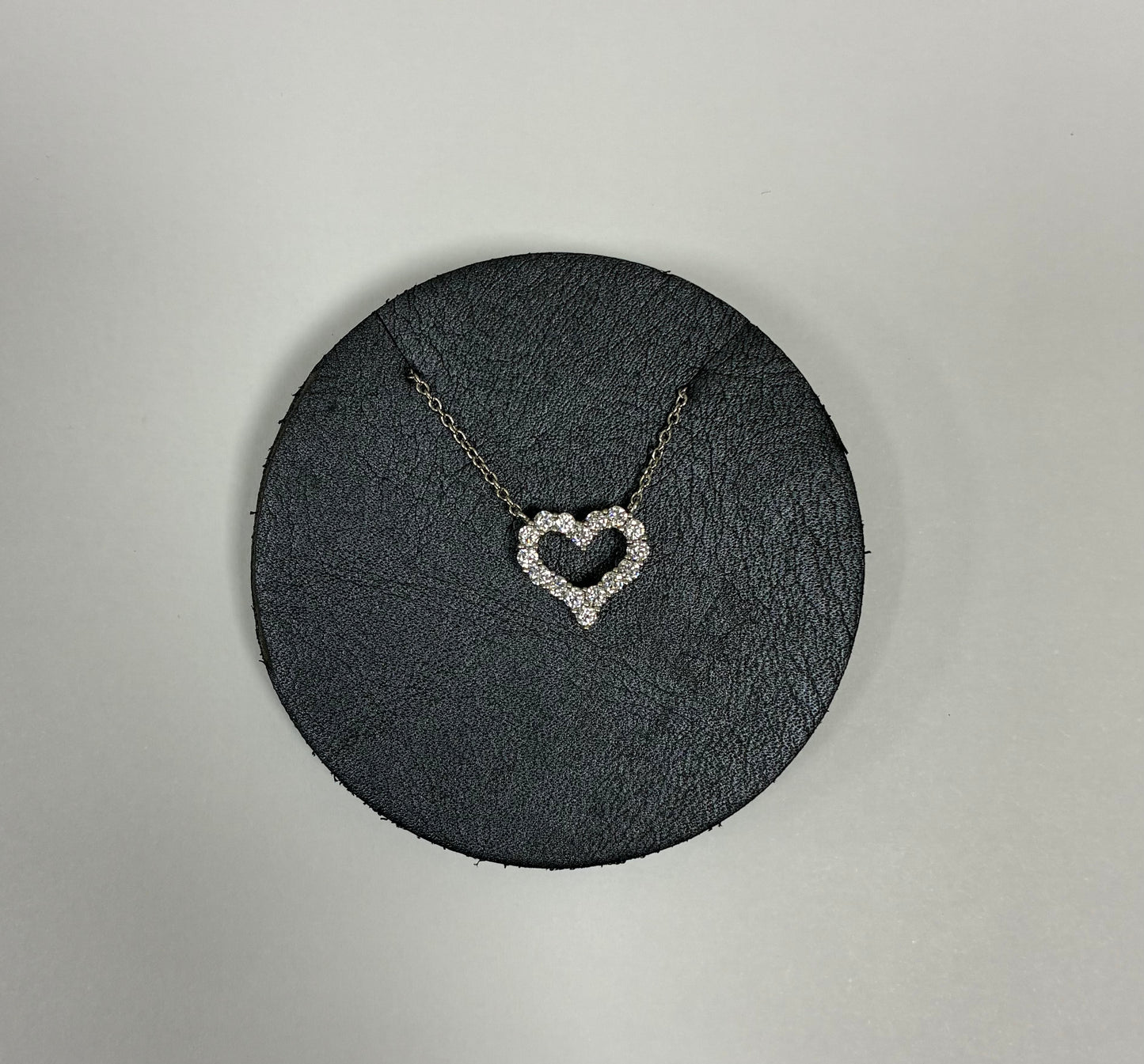 Cubic Zirconia 0.6ct Heart shaped necklace