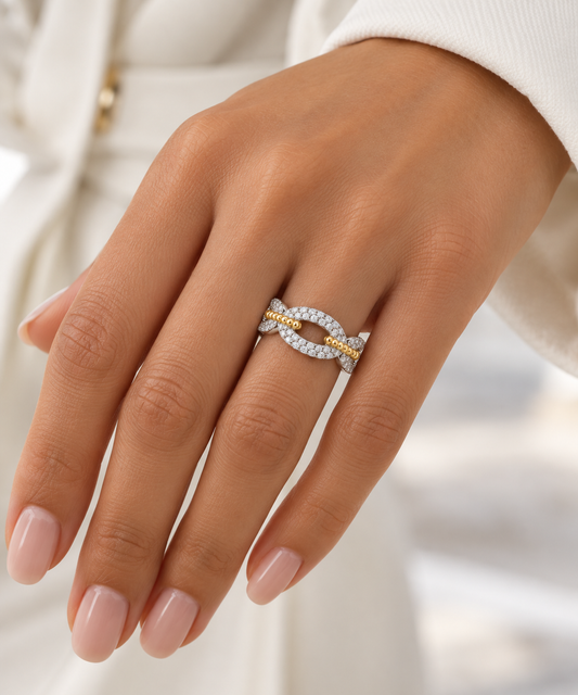 Two Tone Natural Diamond Link Designer Ring