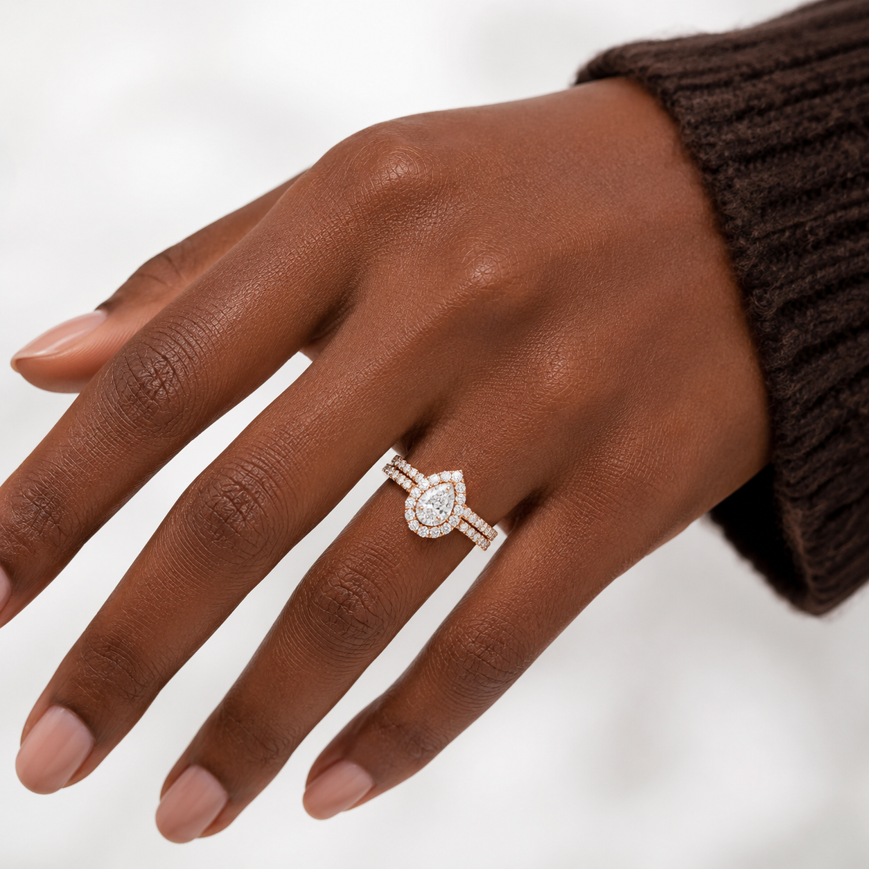 Pear Twist Halo Bridal Set