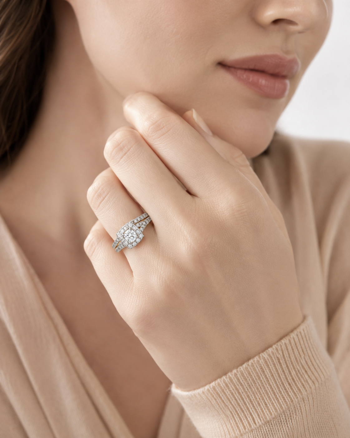 Round Diamond Split Shank Halo Bridal Ring Set