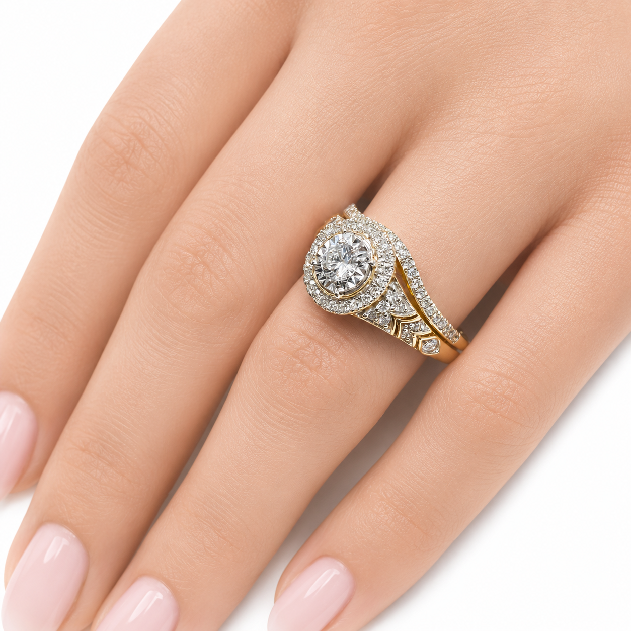 Halo Design Natural Diamond Bridal Set