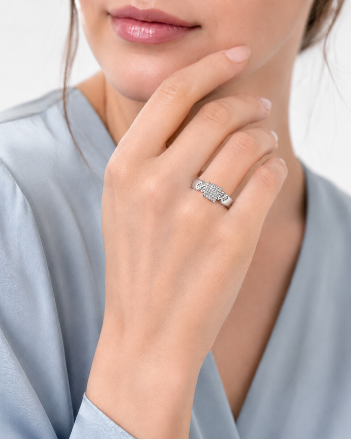 Diamond Square Cluster Ring